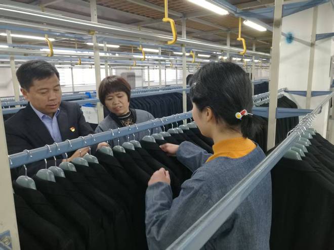 上海永太服裝董事長李長虹 專注實(shí)業(yè)二十年，匠心鑄就全球優(yōu)秀服裝工廠